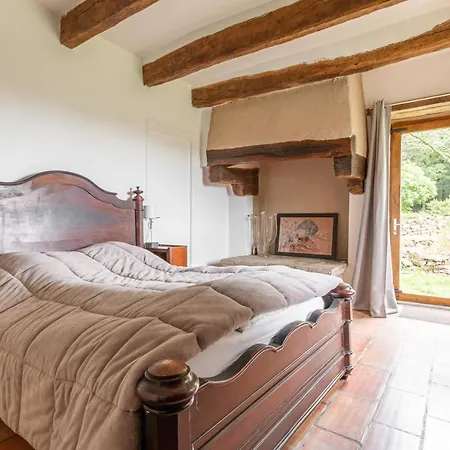 Kerguestenen Holiday home Inguiniel